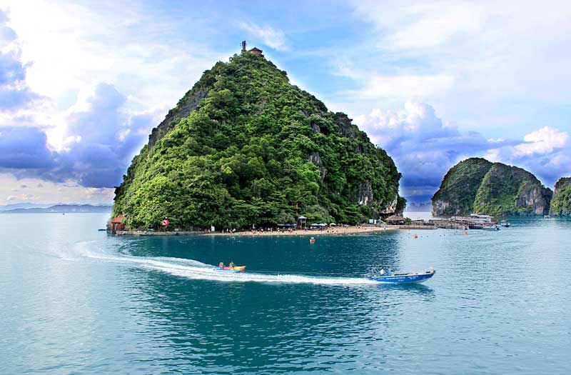 Titov Island, Halong Bay, Vietnam