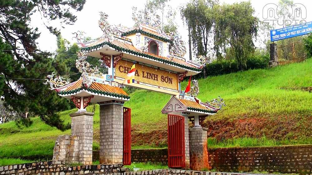 Linh Son Pagoda in Da Lat