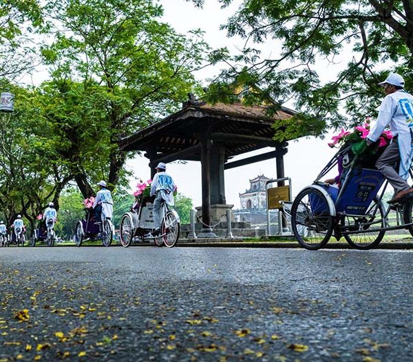 Take a cyclo tour in Hue