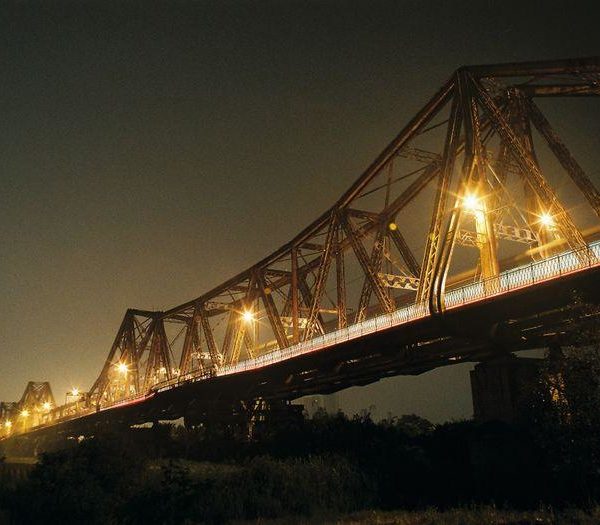 Long Bien Bridge in night