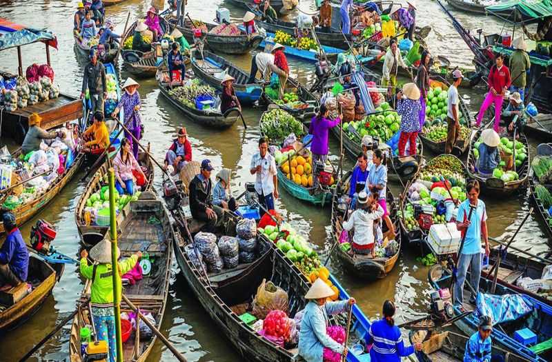 Cai Be Floating Market (Tien Giang)