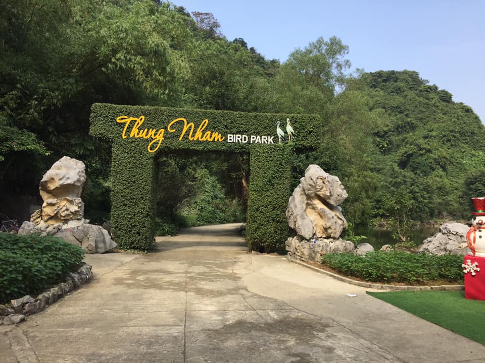 Thung Nham bird park gate (Ninh Binh, Vietnam)