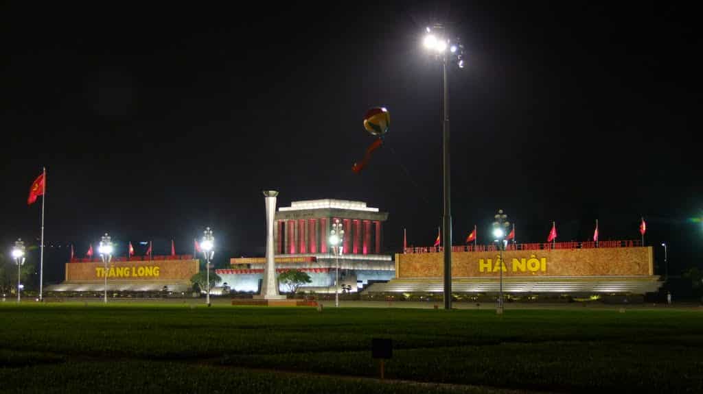 Ba Dinh Square at night
