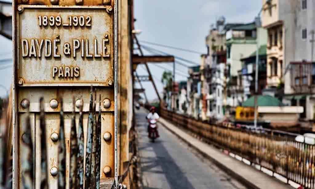 Long Bien Bridge 3