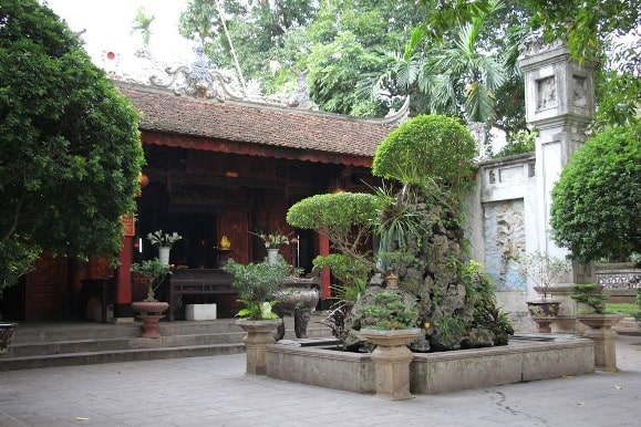 Quan Thanh Temple