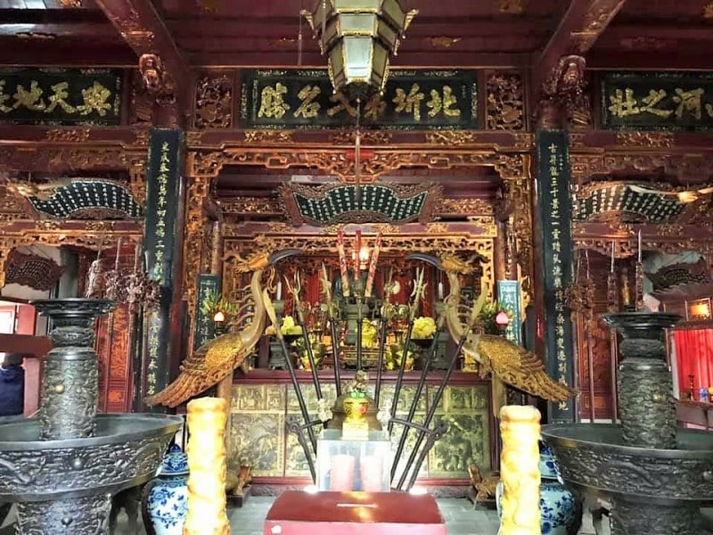 Quan Thanh Temple 