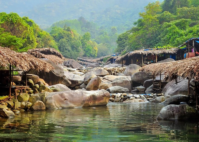 Ba Ho Stream (Ba Ho Waterfall)