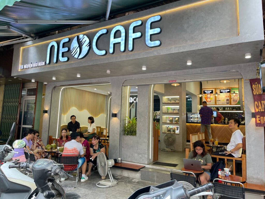 Neo Cafe (Hanoi Egg Coffee: Must-try unique coffee experience in Hanoi)