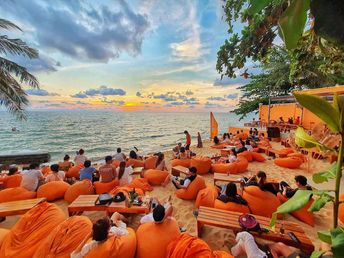 OCSEN Beach Bar & Club (The most beautiful sunset bars in Phu Quoc Island)